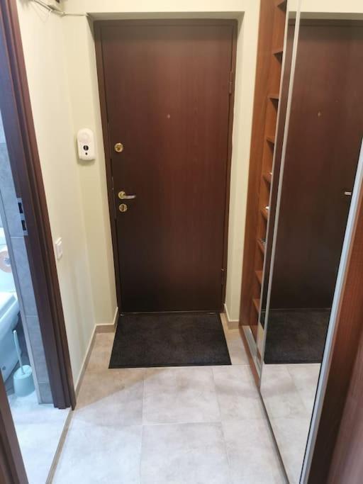 Studio Carol - Rond Baba Novac Appartement Boekarest Buitenkant foto